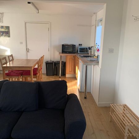 1 Bedroom Annex, Private Bathroom, Peaceful Area Claypits Екстер'єр фото